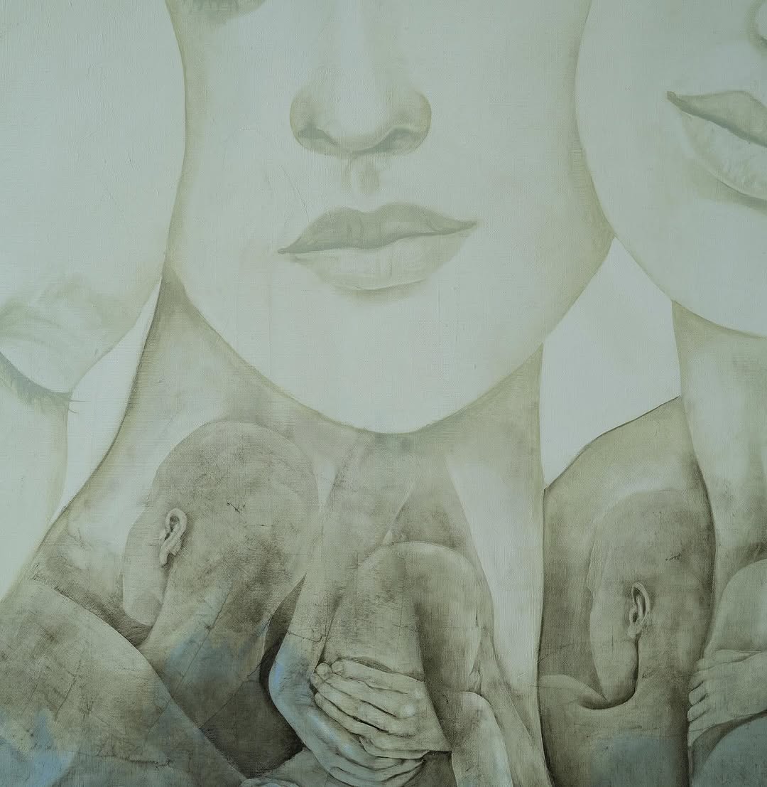 Pale ash by Pon Arsher